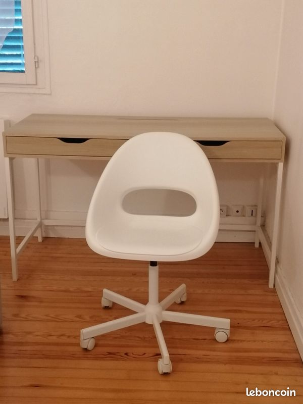 Fauteuil de bureau a roulettes (image 2)