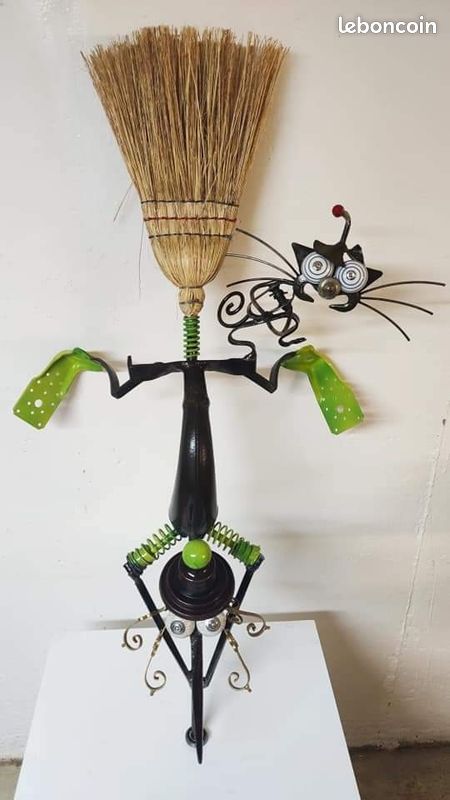 Sculpture (image 3)