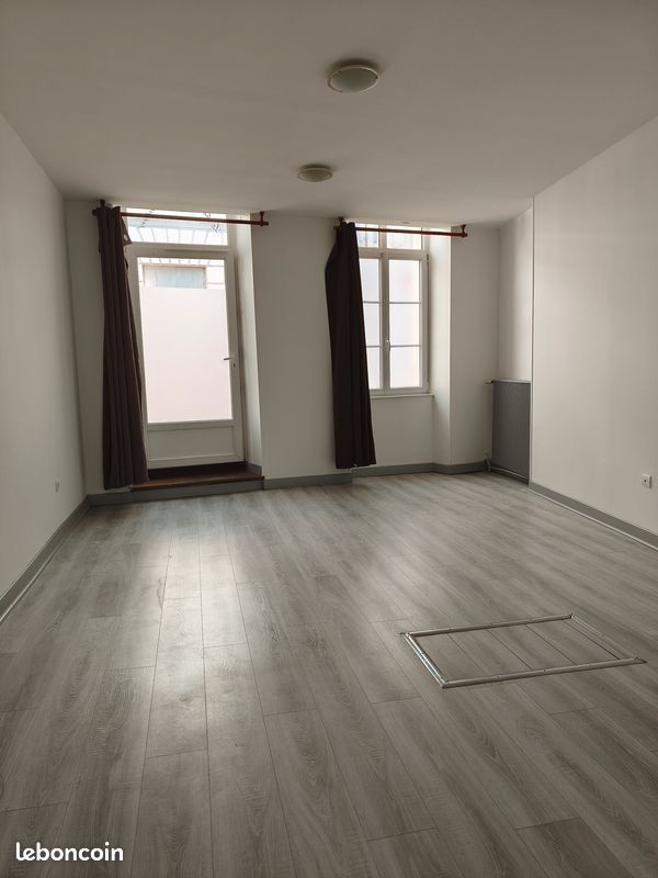 Appartement 2 pièces 37 m² · à Jonzac · 36,7 m² · 502 €
