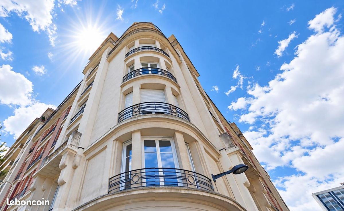 Appartement 4 pièces 155 m² · à Roanne · 155 m² · 1 120 €/mois