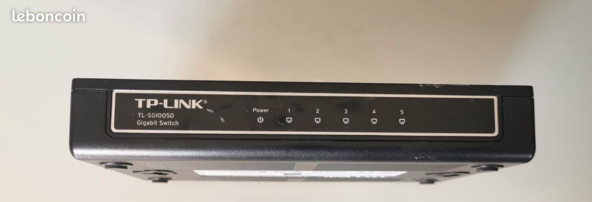 Switch ethernet gigabit (image 1)