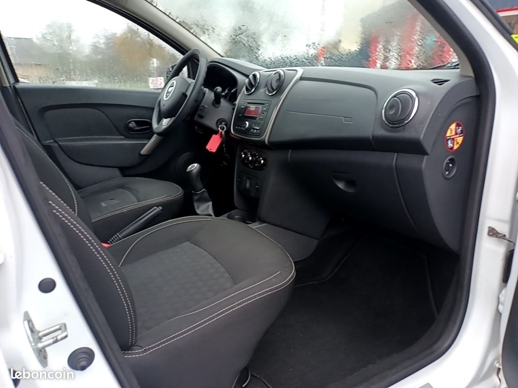 Dacia Logan MCV (2) Lauréate TCe 90 eco² (image 15)
