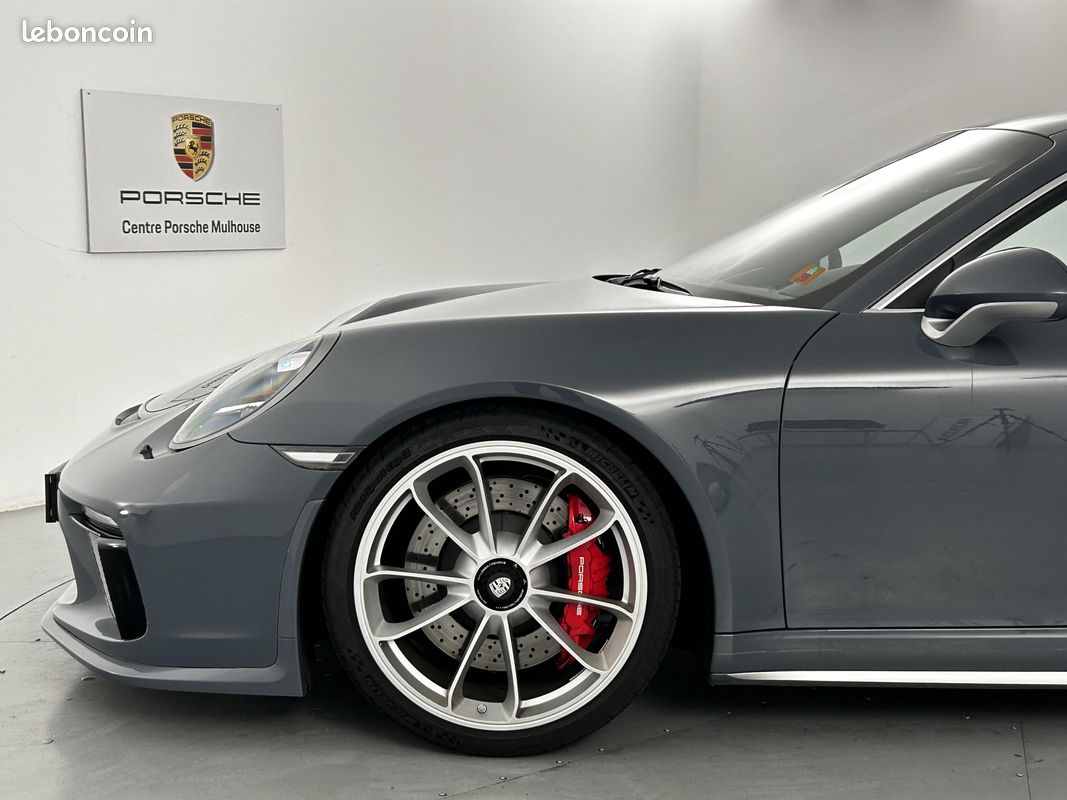 PORSCHE 911 GT3 4.0i (image 16)
