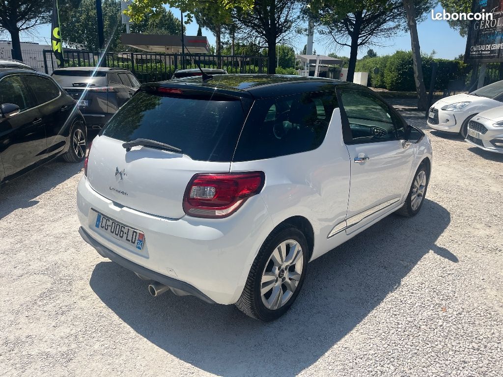 Citroën DS3 e-HDi 90 Airdream So Chic (image 4)