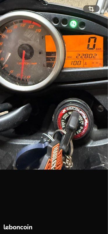 Kawasaki Z750 (image 3)