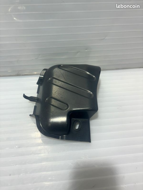 Couvercle essieu ARD Peugeot 208/2008 REF 9673884180 (image 1)