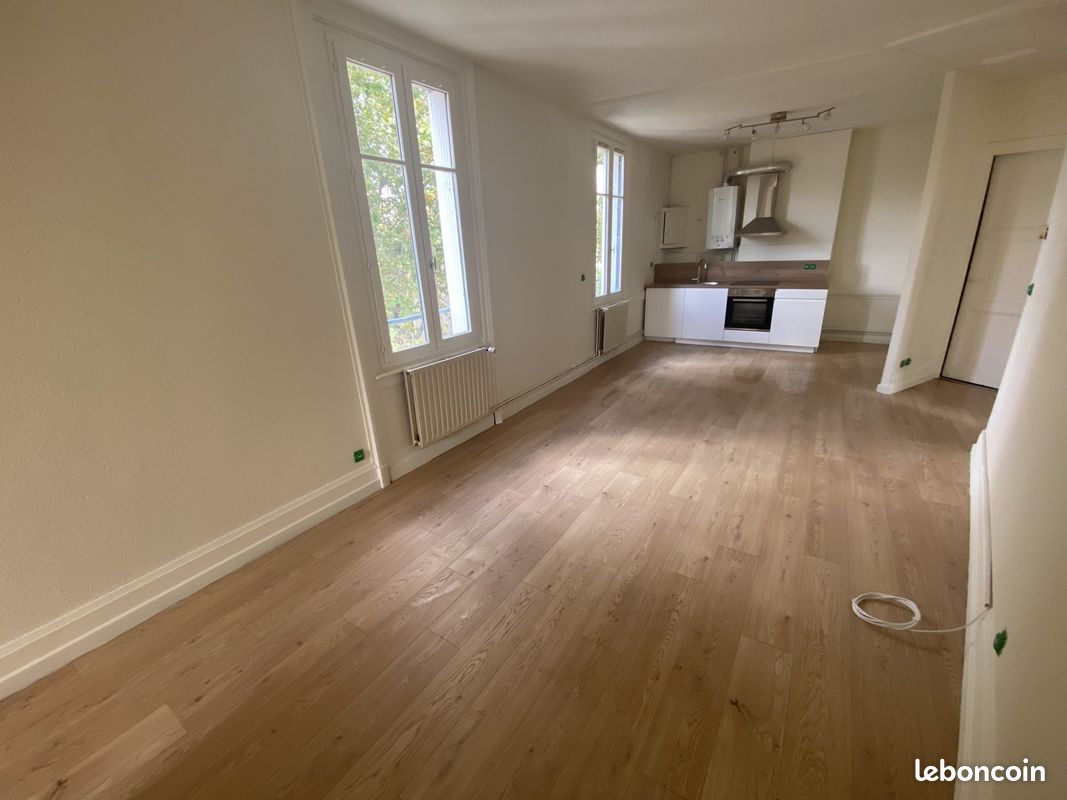 Appartement 3 pièces 60 m² · à Saint-Étienne · 60 m² · 495 €/mois