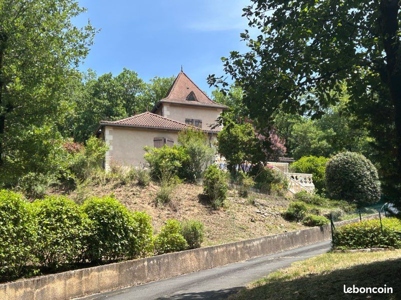 Maison 4 pièces 148 m² · à Pinsac · 148 m² · 280 000 €