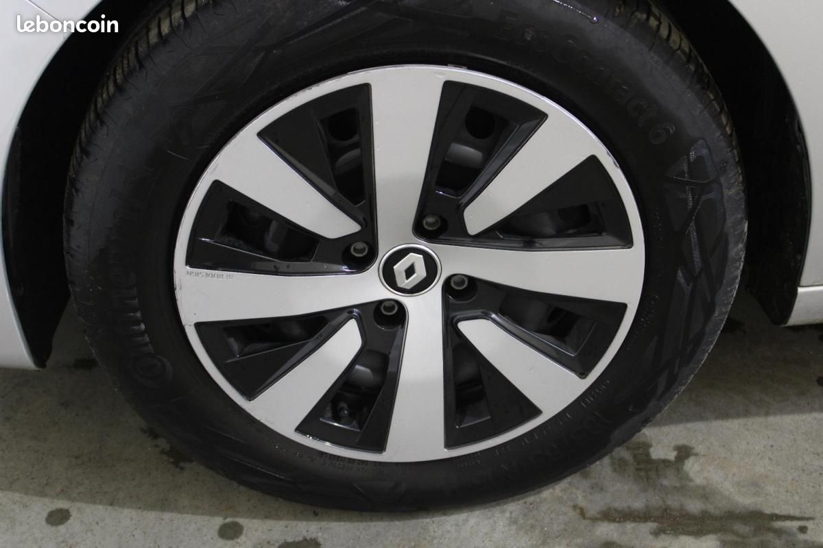 Renault Clio V TCe 90 Equilibre (image 3)