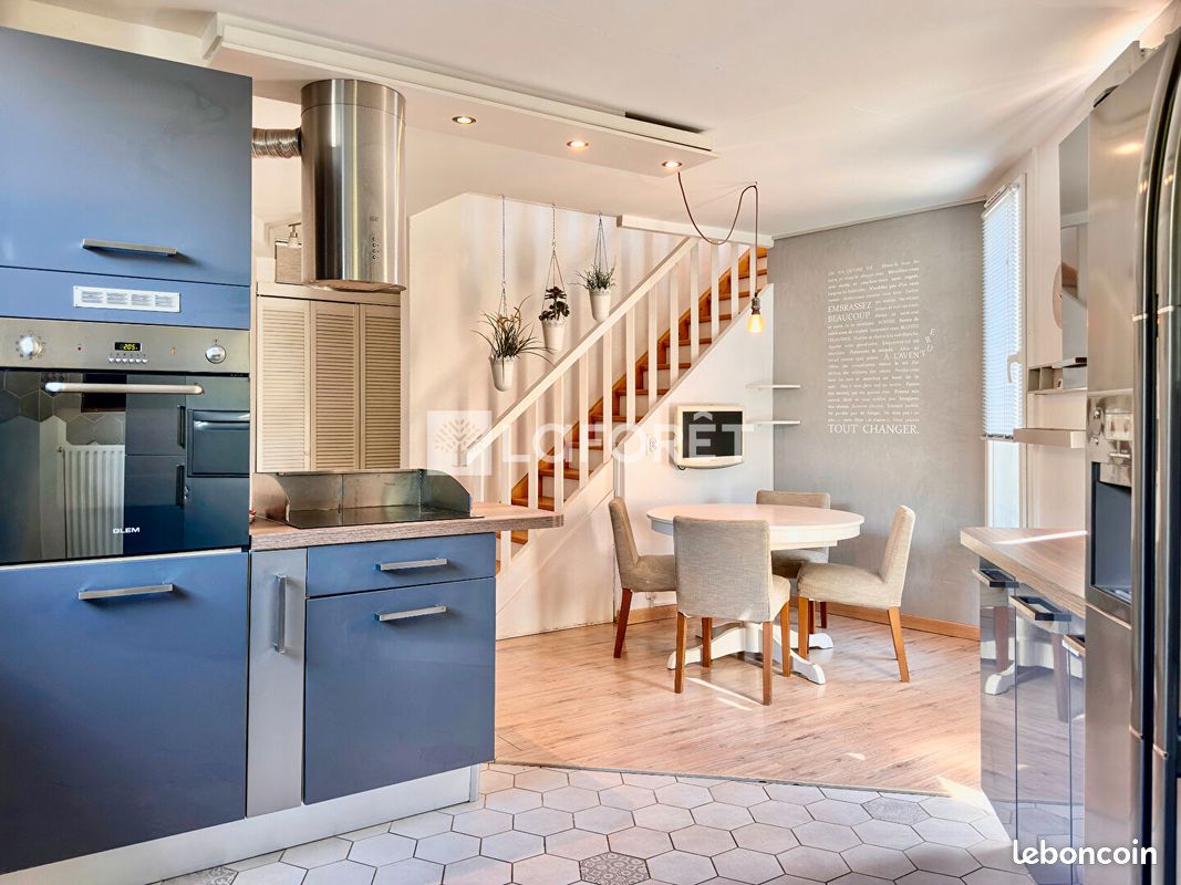 Appartement 4 pièces 99 m² · à Saint-Martin-d'Hères · 99 m² · 195 000 €