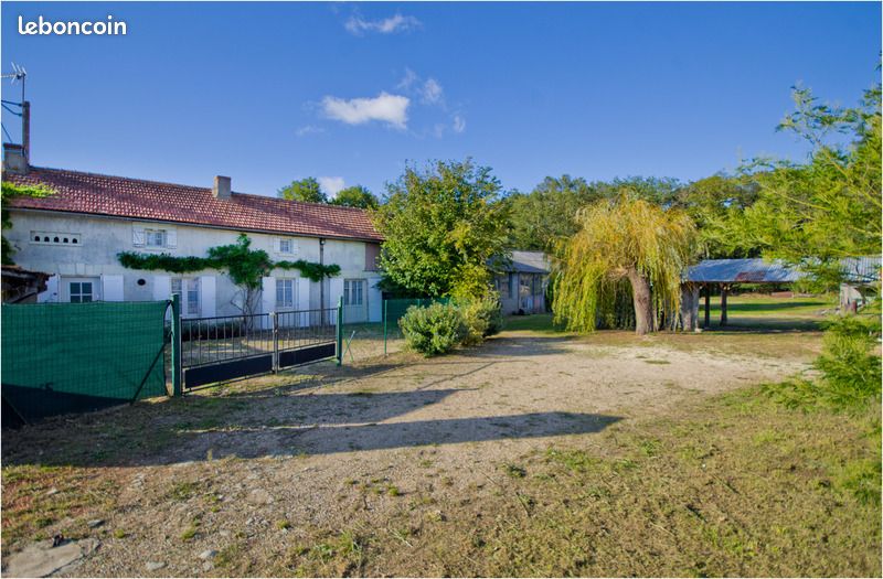 Longère 5 pièces 120 m² - Chouppes 86110 (image 2)