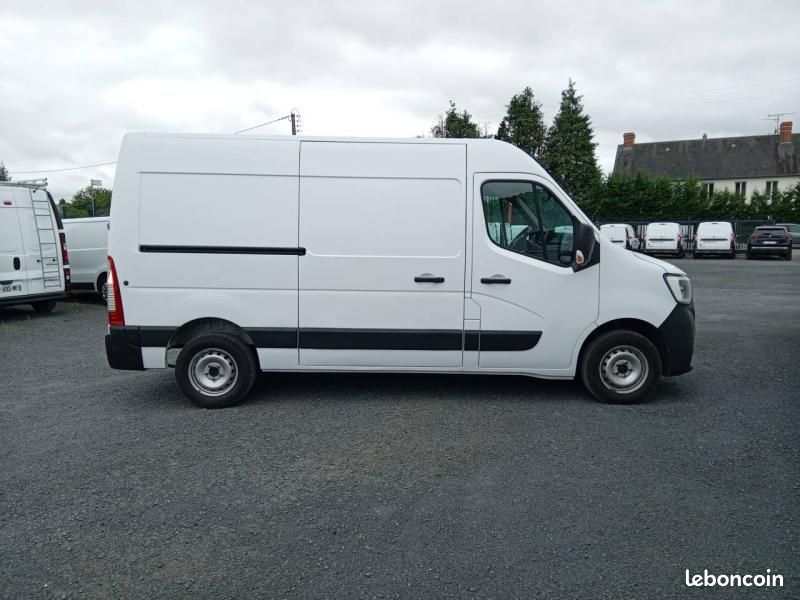 Renault Master Fg 17 500 HT L2H2 2.3 Blue dCi 135ch Confort (image 7)