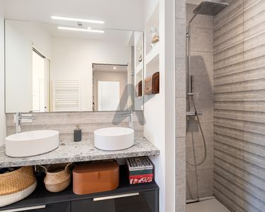 Maison 1 020 000 € - 145 m²