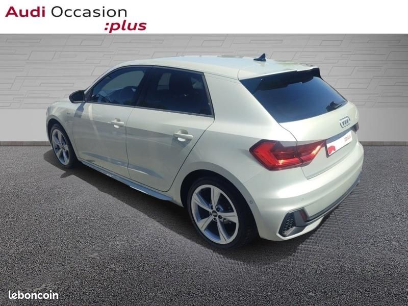 Audi A1 Sportback 30 TFSI 116ch S line S tronic 7 (image 12)