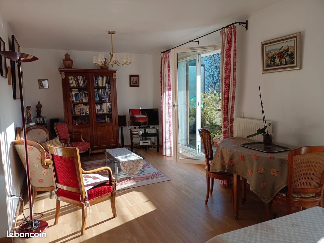 Appartement 4 pièces 86 m² · à Paris · 86 m² · 950 000 €