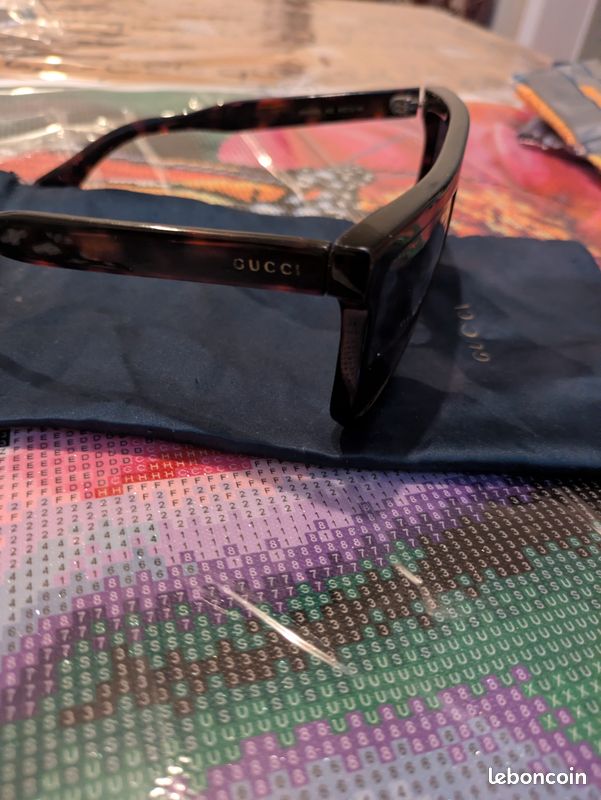 Véritable Lunettes Gucci (image 1)