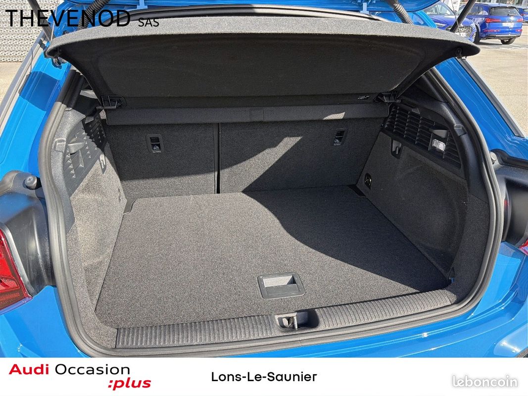 AUDI Q2 35 TDI 150 S tronic 7 S line (image 18)