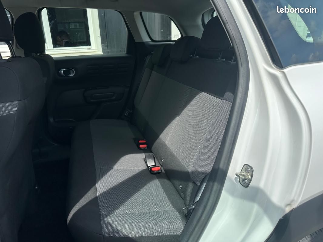 Citroën C3 Aircross BUSINESS BlueHDi 100 S&S BVM6 Feel (image 11)