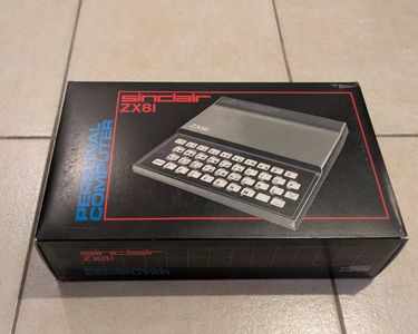 Micro-ordinateur Sinclair ZX81 + livres - Ordinateurs
