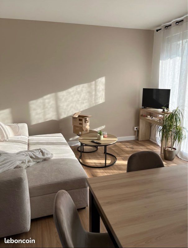 Appartement 3 pièces 56 m² · à Besançon · 56 m² · 870 €