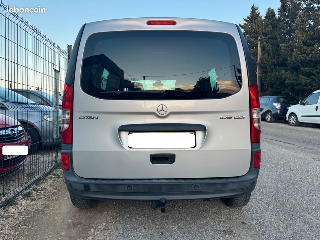 MERCEDES-BENZ Citan 109 CDI 90 cv Voitures