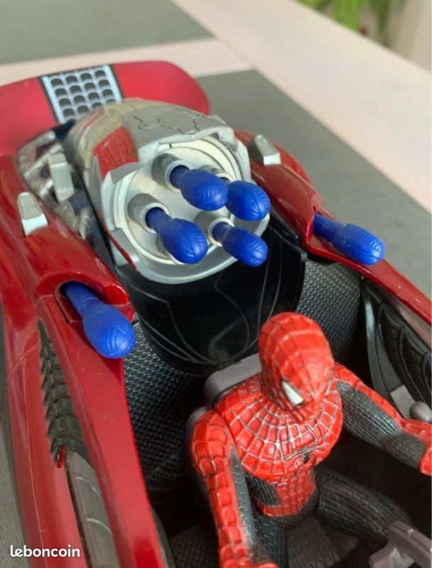 Voiture spider-man avec lance flèches (image 7)