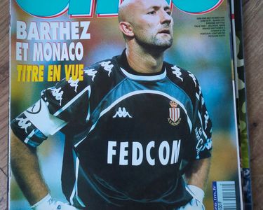 Magazine Football « ONZE » hors-série N°2 1976 Présentation Finale Coupe Europe St-Etienne-Bayern - Collection