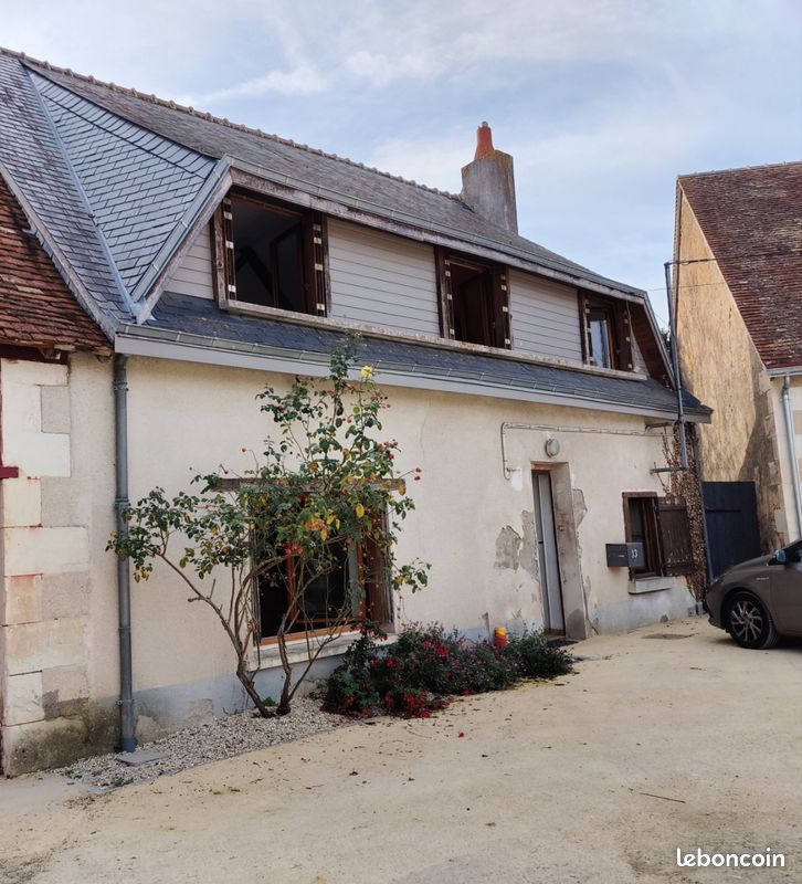 Maison 4 pièces 100 m² · à Moulins-sur-Céphons · 100 m² · 75 000 €