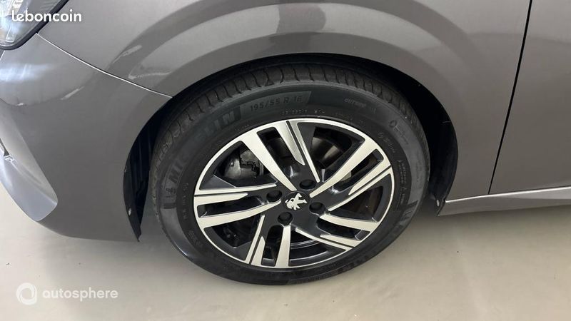 Peugeot 208 1.2 PureTech 100ch S&S Style (image 20)