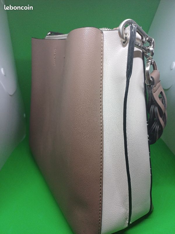 Sac à main marque Parfois (image 3)