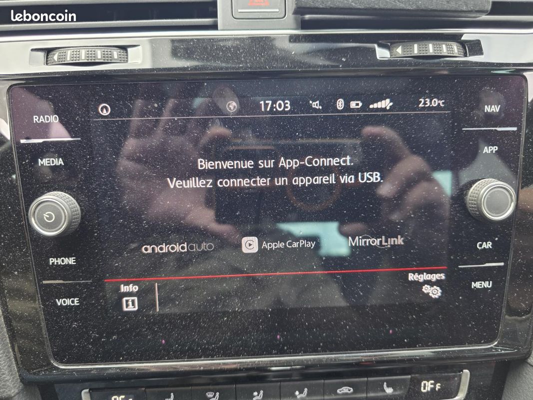 VOLKSWAGEN GOLF GTI Performance 2.0 16V TSI - 245 cv - BV DSG 7 (image 22)