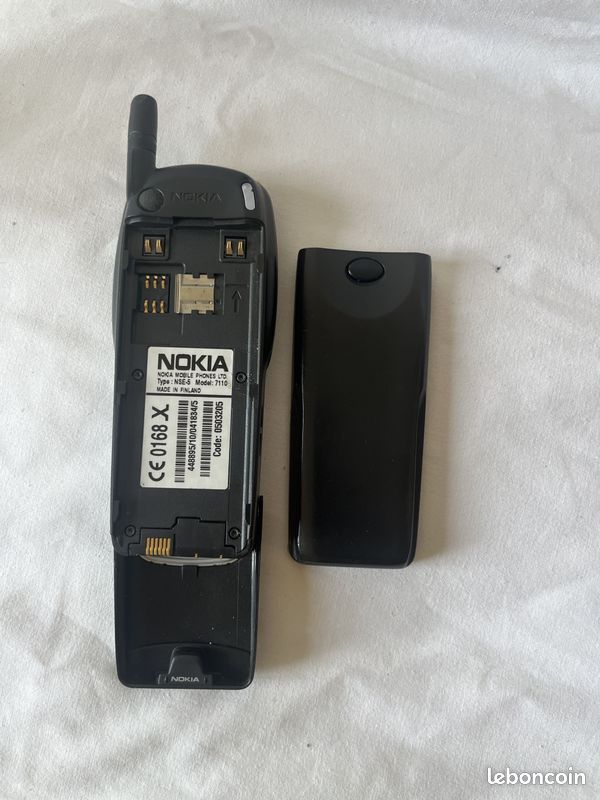 Nokia 7110, Matrix Phone – s’allume, batterie HS - certains boutons inactifs, vendu en l’état - Téléphone Mobile Vintage Ancien Collector Retro (image 2)