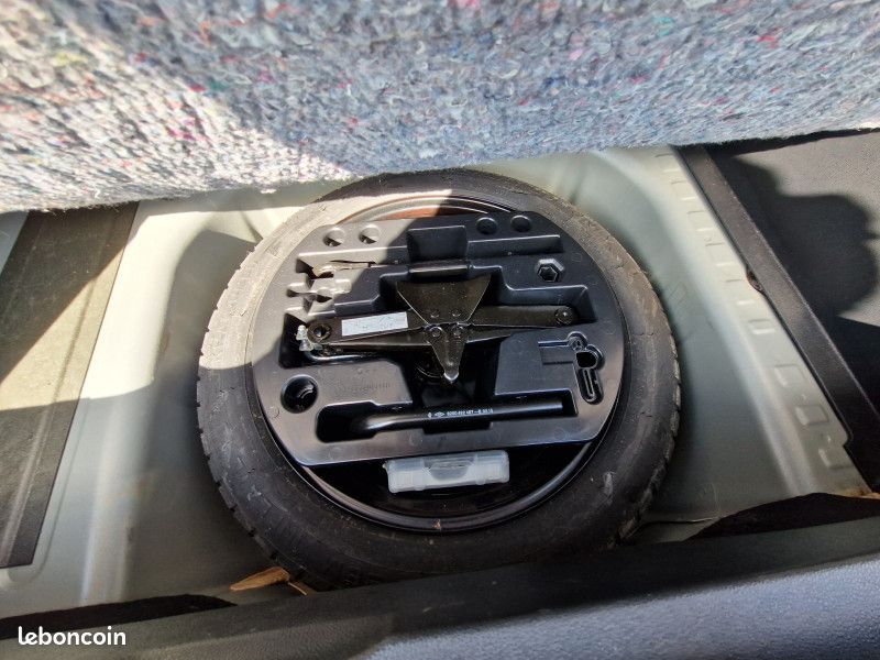 Renault CAPTUR 0.9 TCE 90CH STOP&START ENERGY BUSINESS ECO² EURO6 2016 (image 13)