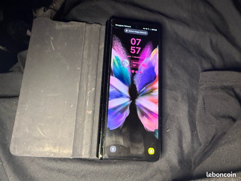 Galaxy Z fold 3 5g version 512gb (image 3)