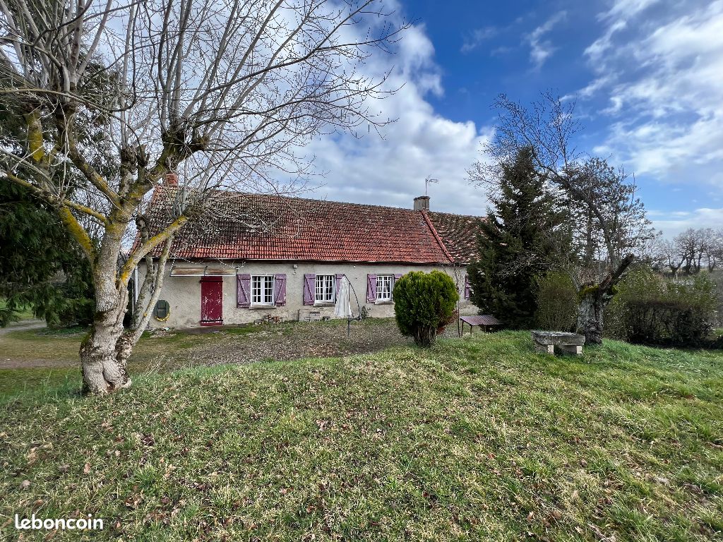 Maison 4 pièces 108 m² · à Chemilly · 108 m² · 99 000 €