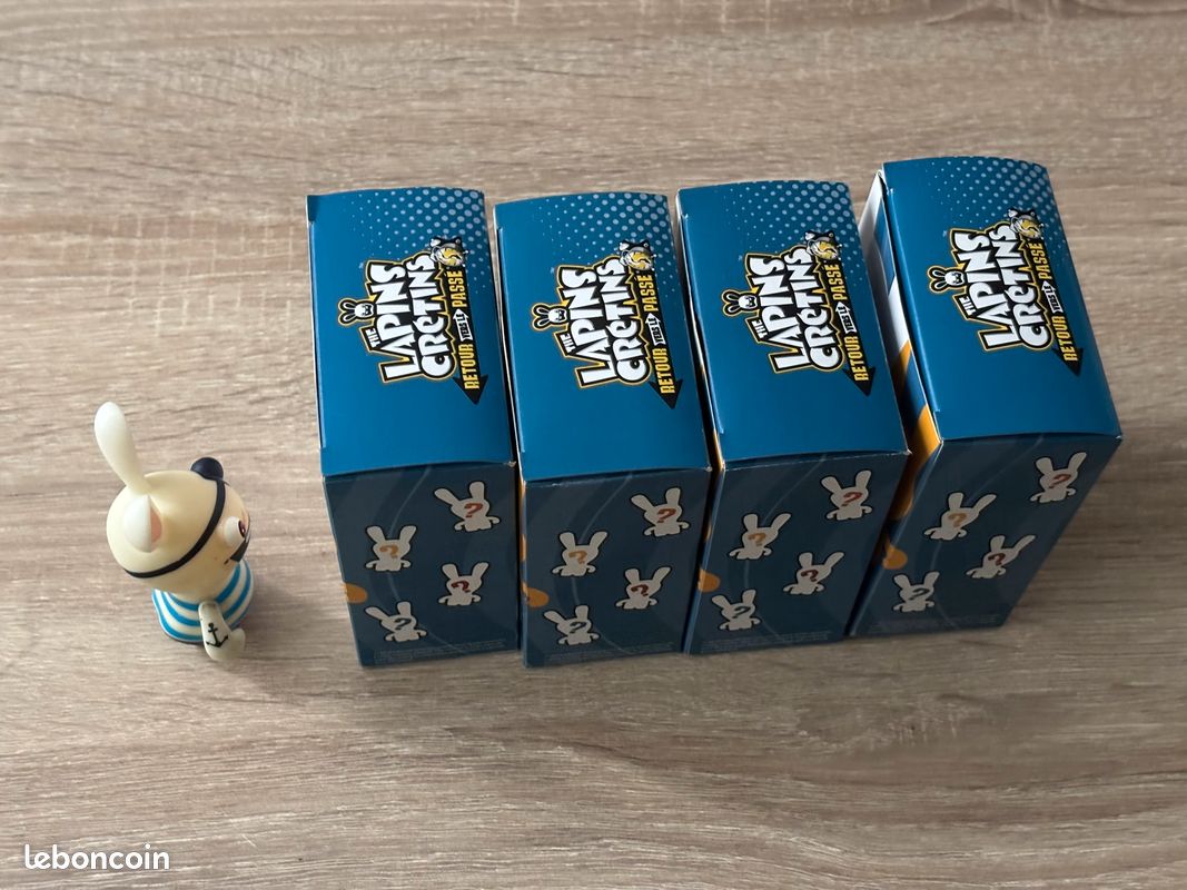 Lot de figurines lapins crétins ubisoft retour vers le passé (image 3)