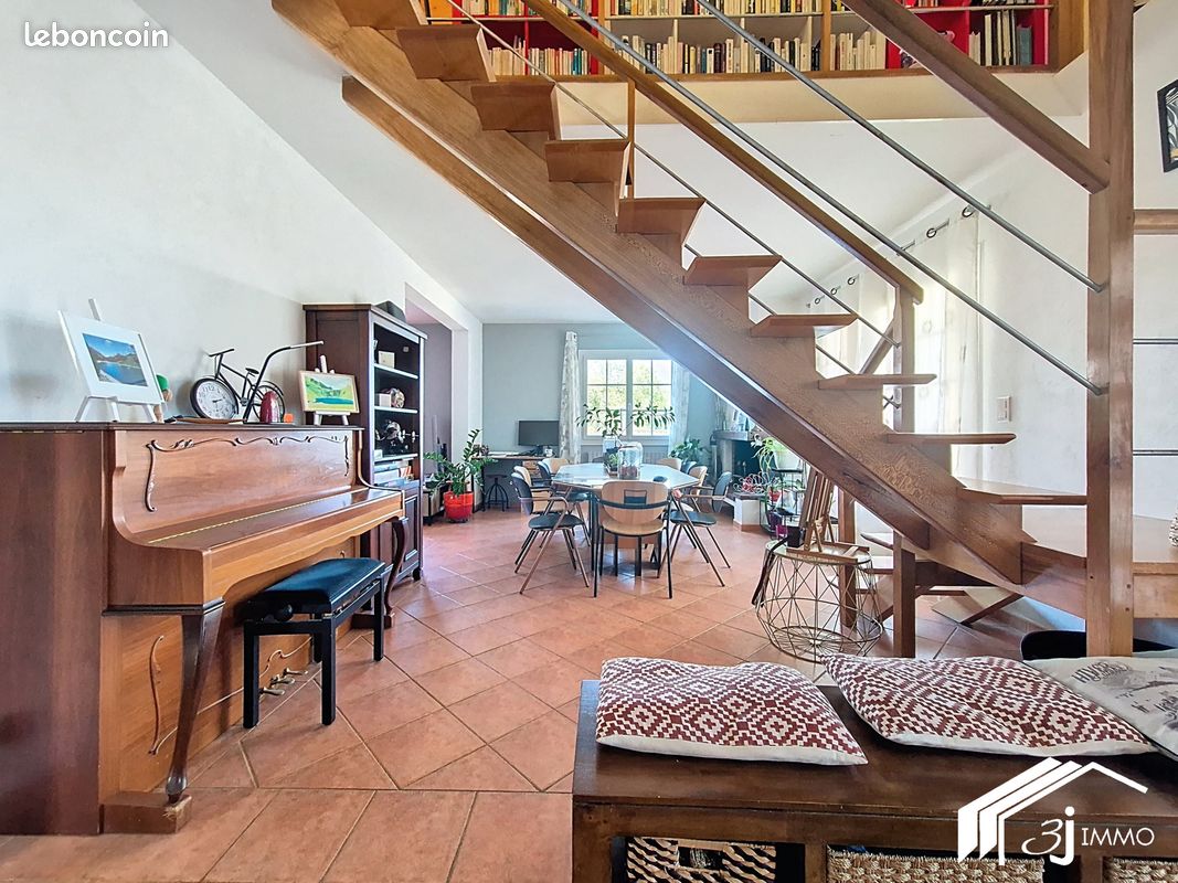Maison 5 pièces 150 m² · à Montaigut-sur-Save · 150 m² · 360 000 €