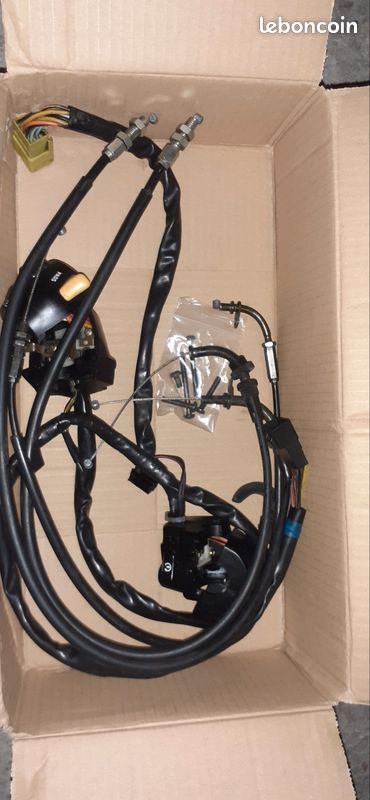 Kit guidon multiclip ABM gsxr 1000 k1/k2 (image 3)
