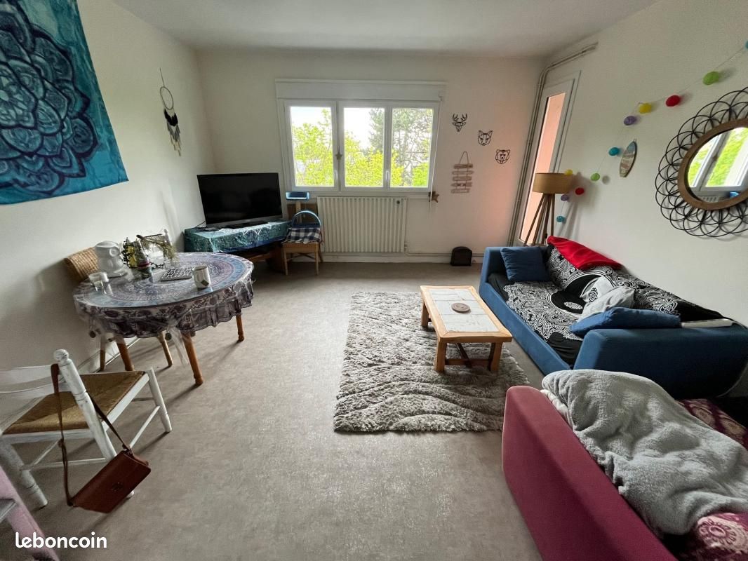 Appartement 3 pièces 73 m² · à Limoges · 73 m² · 670 €