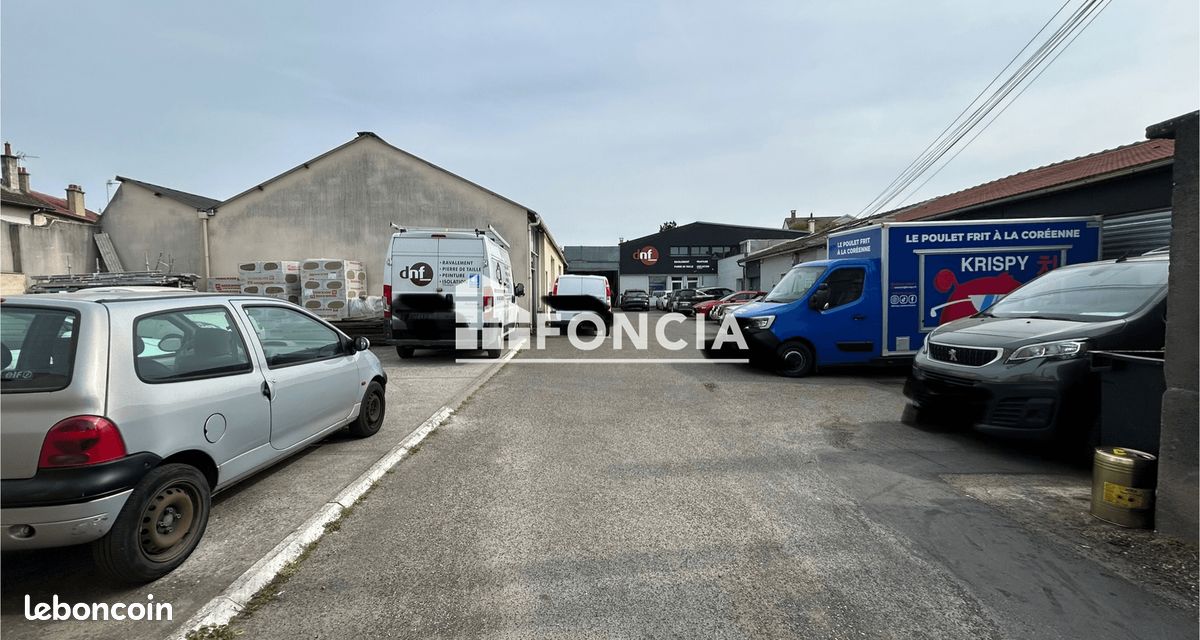 1 pièce 38 m² · à Chatou · 38 m² · 435 €/mois