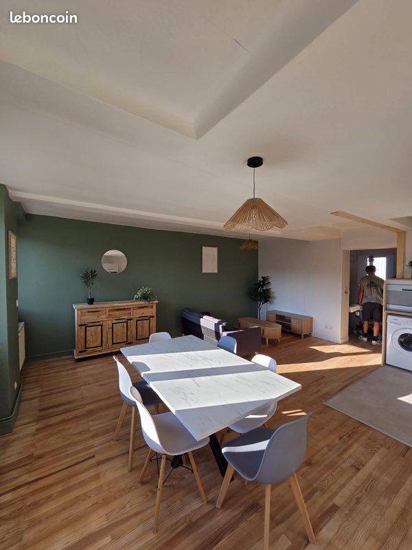 Appartement 3 pièces 67 m² · à Saint-Étienne · 67 m² · 720 €
