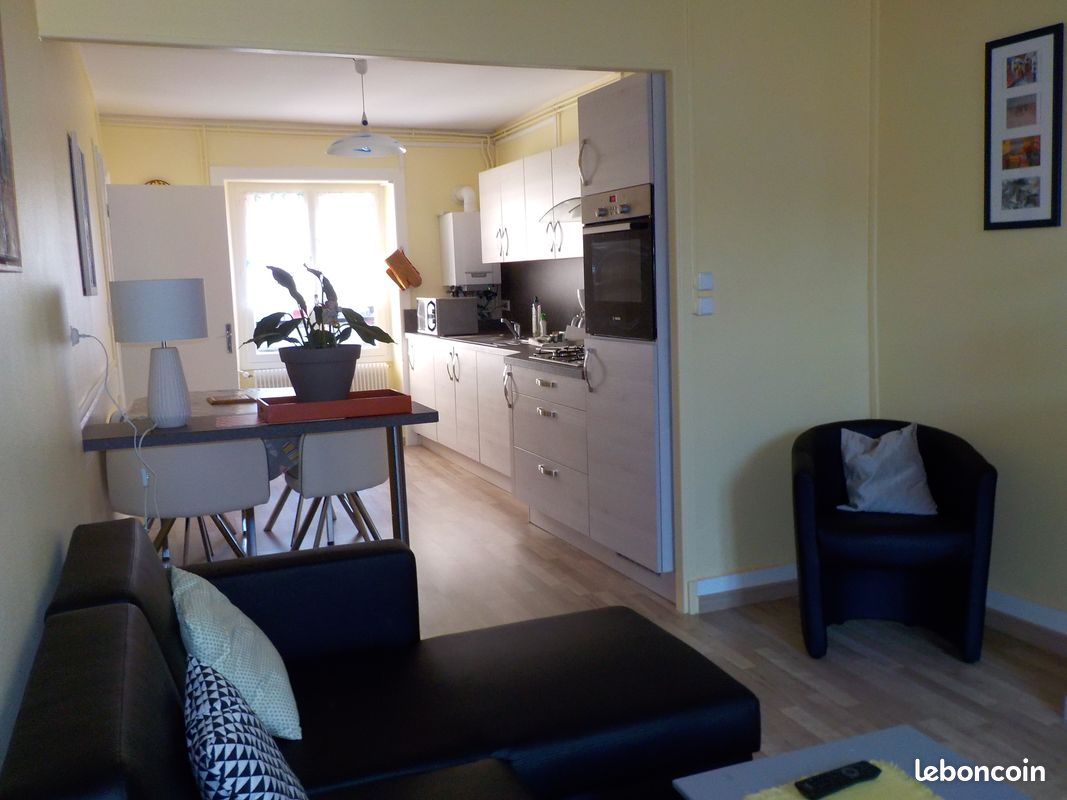 Appartement 3 pièces 55 m² · à Lons-le-Saunier · 55 m² · 580 €