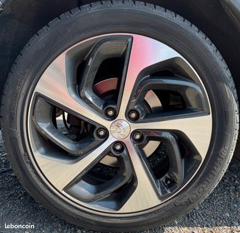 HYUNDAI TUCSON 1.7 CRDI 140 CREATIVE - TOIT OUVRANT - CARPLAY - SIÈGES CHAUFFANTs (image 27)