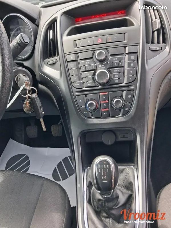 Opel Astra GENERATION-V 1.4 TWINPORT 100 ENJOY (image 4)