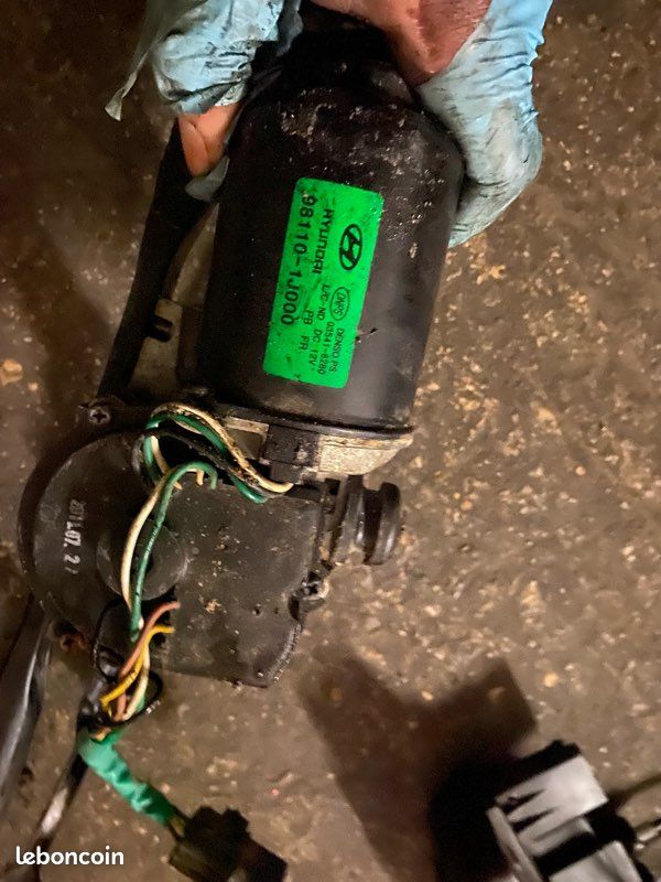 Moteur essuie glace Hyundai i20 (image 2)