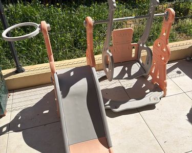 Toboggan pour enfants 4-en-1 avec balançoire, Vert Antique | France