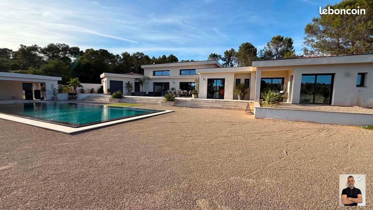 Maison 8 pièces 360 m² · à Lorgues · 360 m² · 1 580 000 €