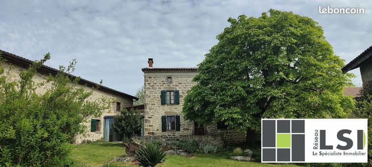 Propriété 8 pièces 260 m²