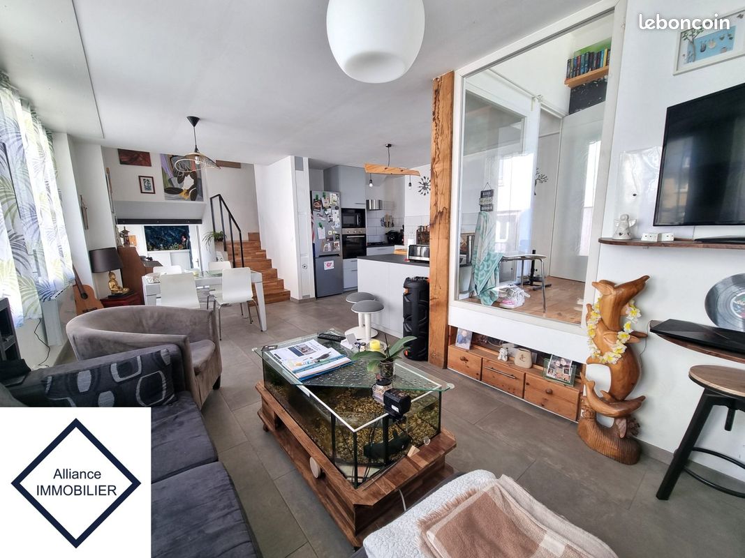 Maison 6 pièces 115 m² · à Montauban-de-Bretagne · 115 m² · 239 880 €