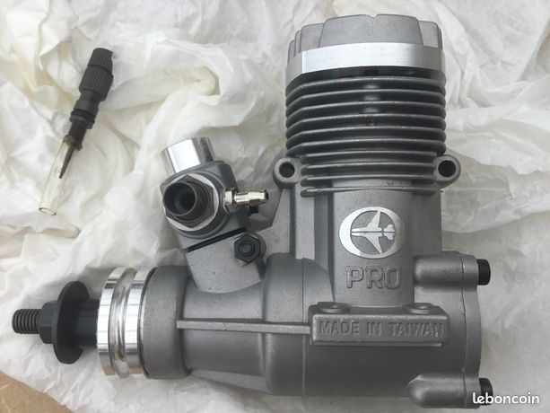 Moteur Thunder Tiger Pro .12 + accessoires – Prêt à monter - Modélisme Moteur Thunder Tiger Pro .12 + accessoires – Prêt à monter - Modélisme